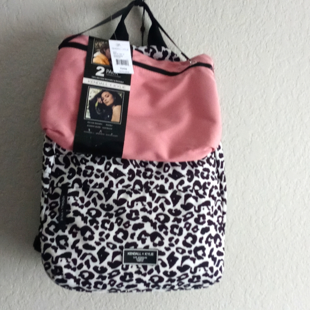 NEW! Kendall & Kylie Packable backpack set of 2. Machine Washable Bg250